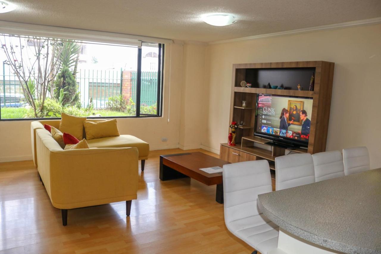 Vanilla Suite - Great Location - Financial Zone Quito Buitenkant foto