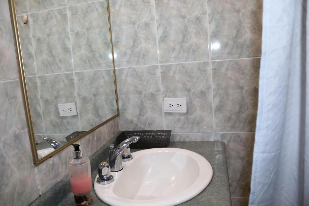 Vanilla Suite - Great Location - Financial Zone Quito Buitenkant foto